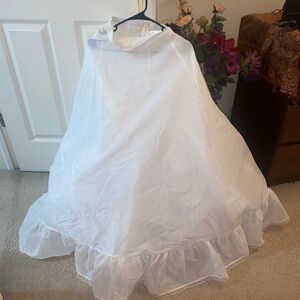 David’s Bridal Petticoat